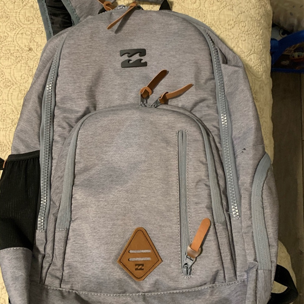 Billabong Men’s Grey Backpack like new